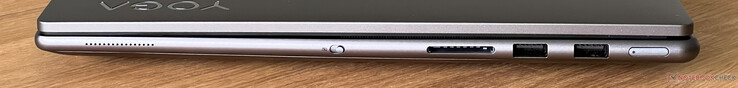 Derecha: cámara web eShutter, lector de tarjetas SD, 2x USB-A 3.2 Gen.1 (5 Gbit/s), botón de encendido