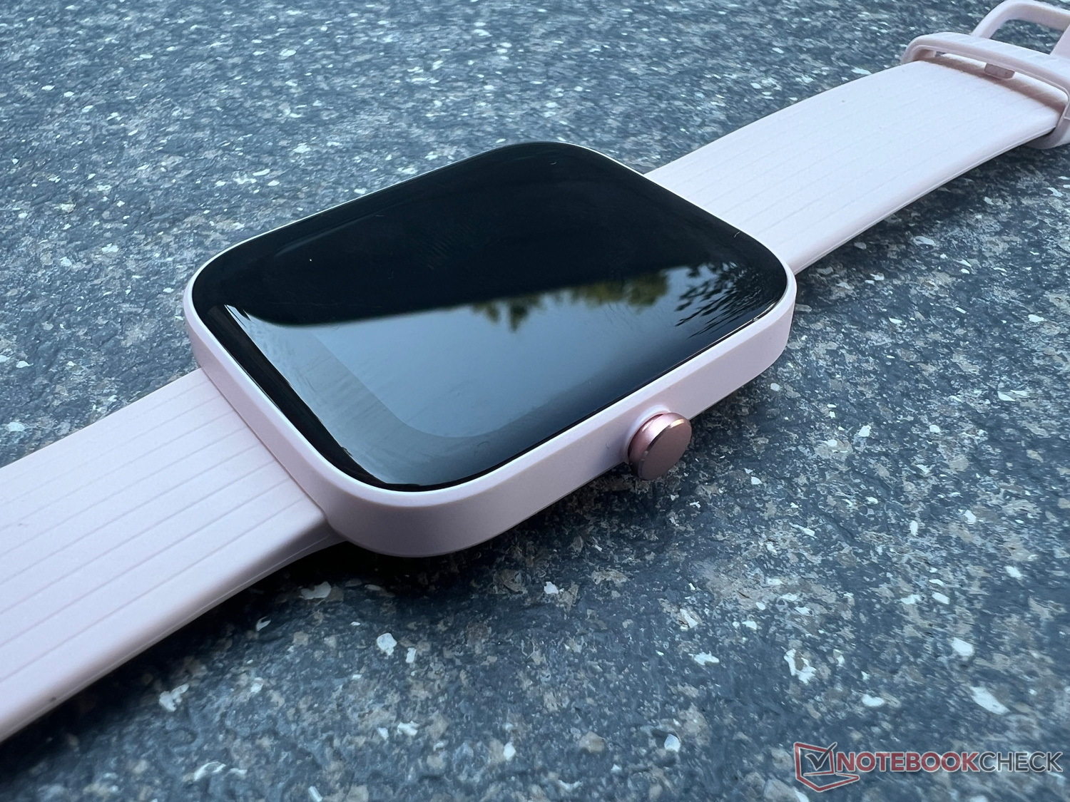 Análisis del Amazfit Bip 3 Pro: Un smartwatch asequible revela una