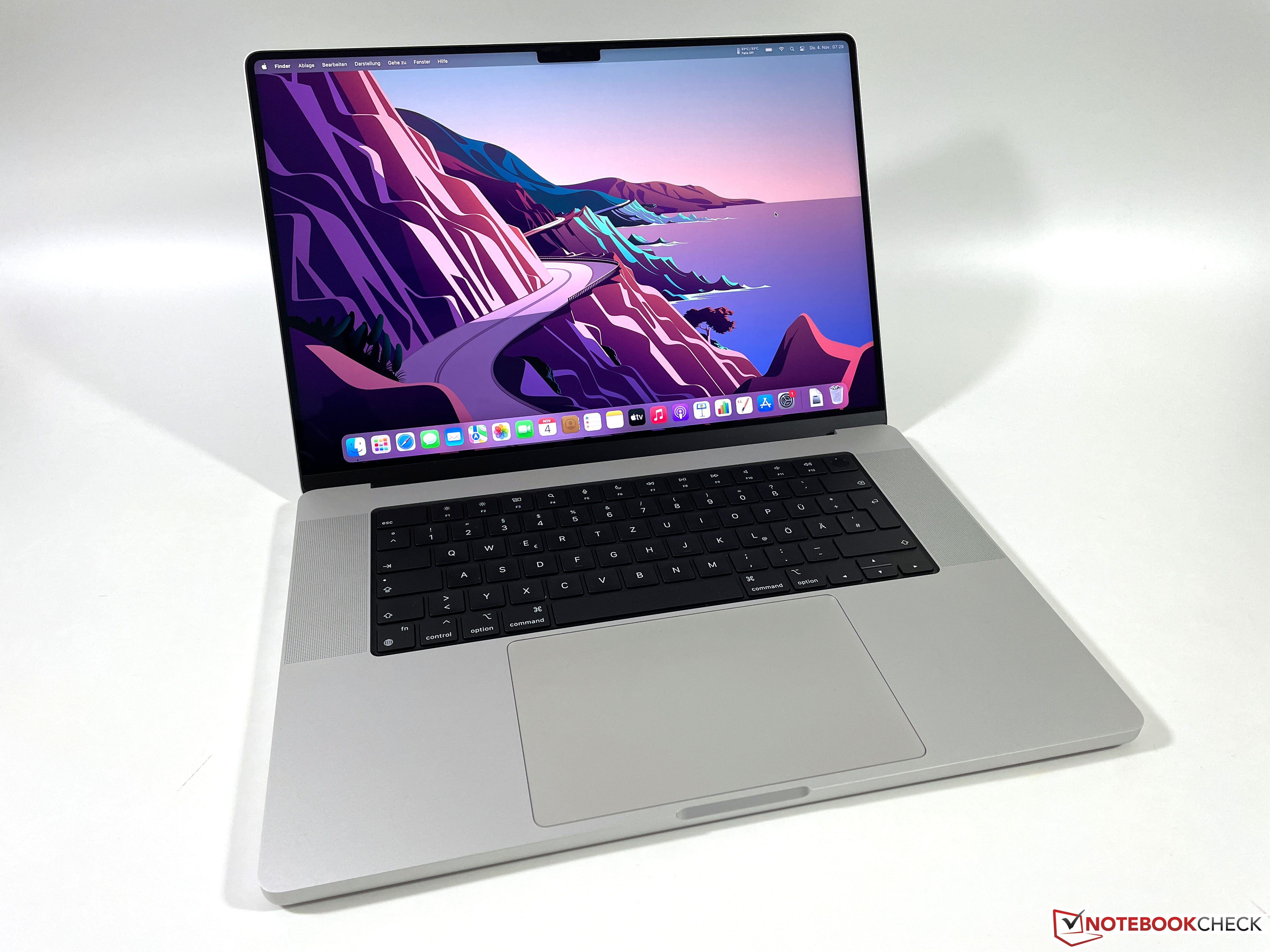 MacBook Pro 16 (2021) con M1 Pro: análisis, review a fondo de sus  características y precio