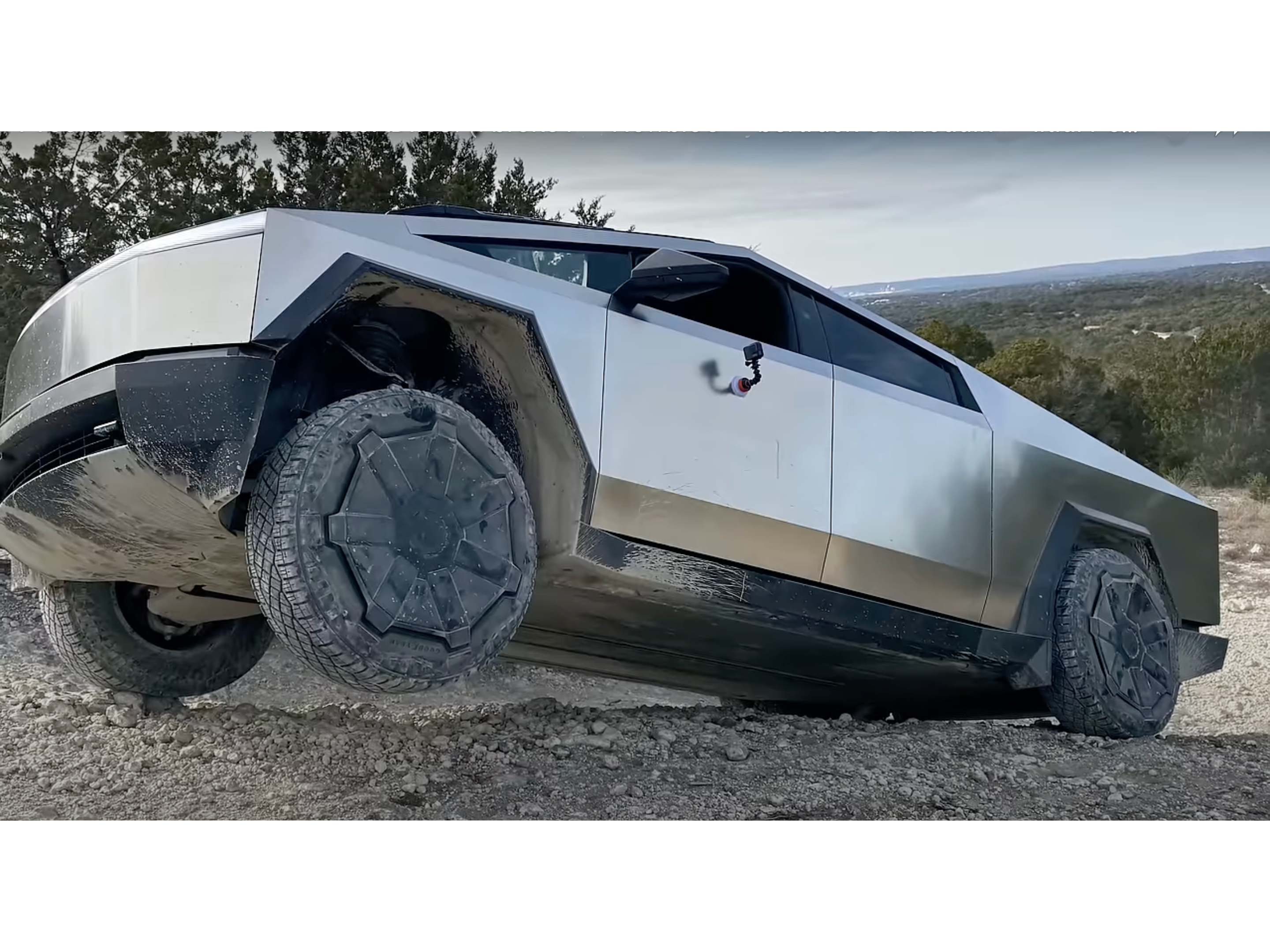 Primera Prueba Off Road Del Tesla Cybertruck Youtuber Tiene Problemas