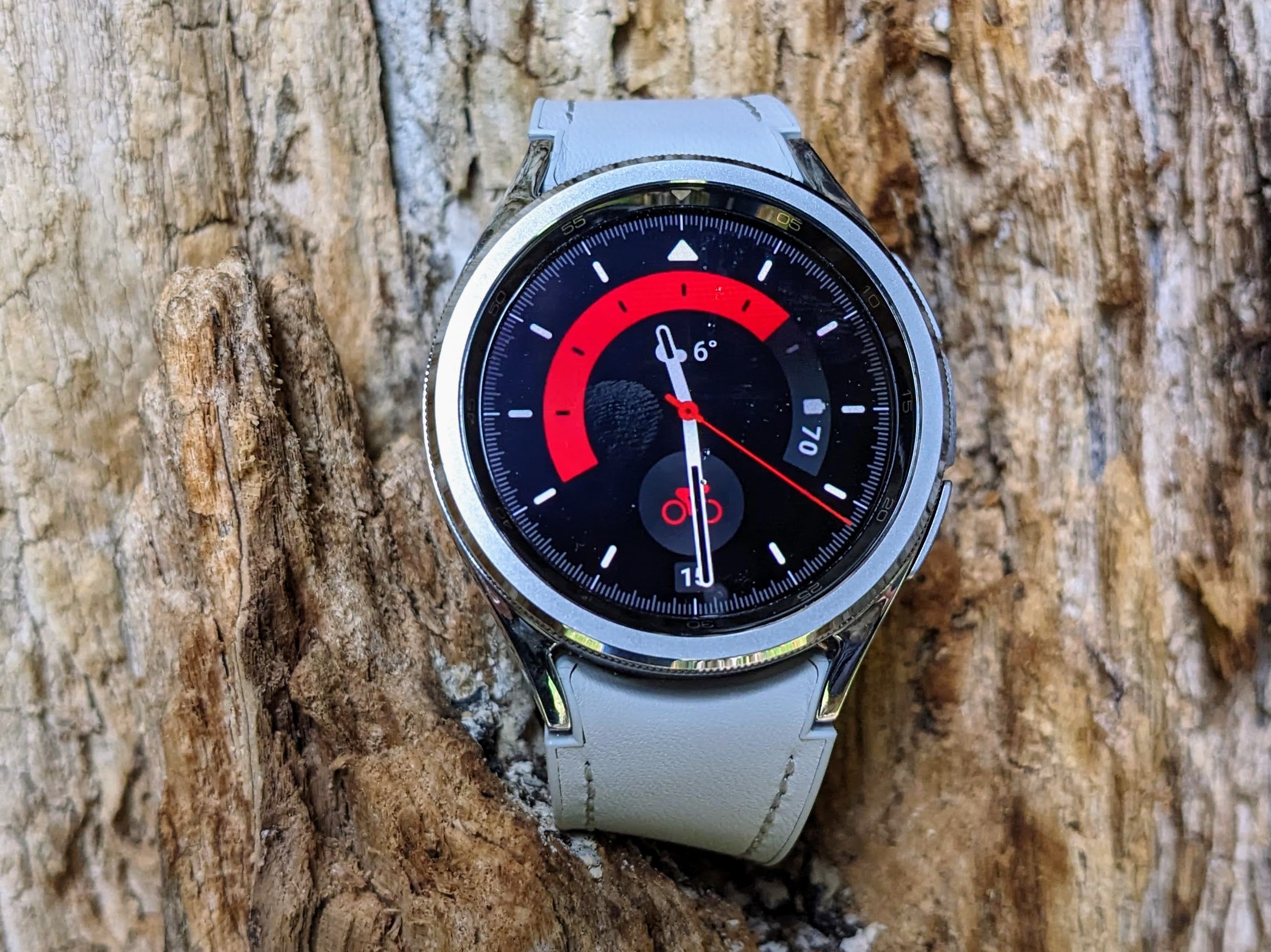 Reloj smartwatch Samsung Watch6 40mm gris Lte pequeño
