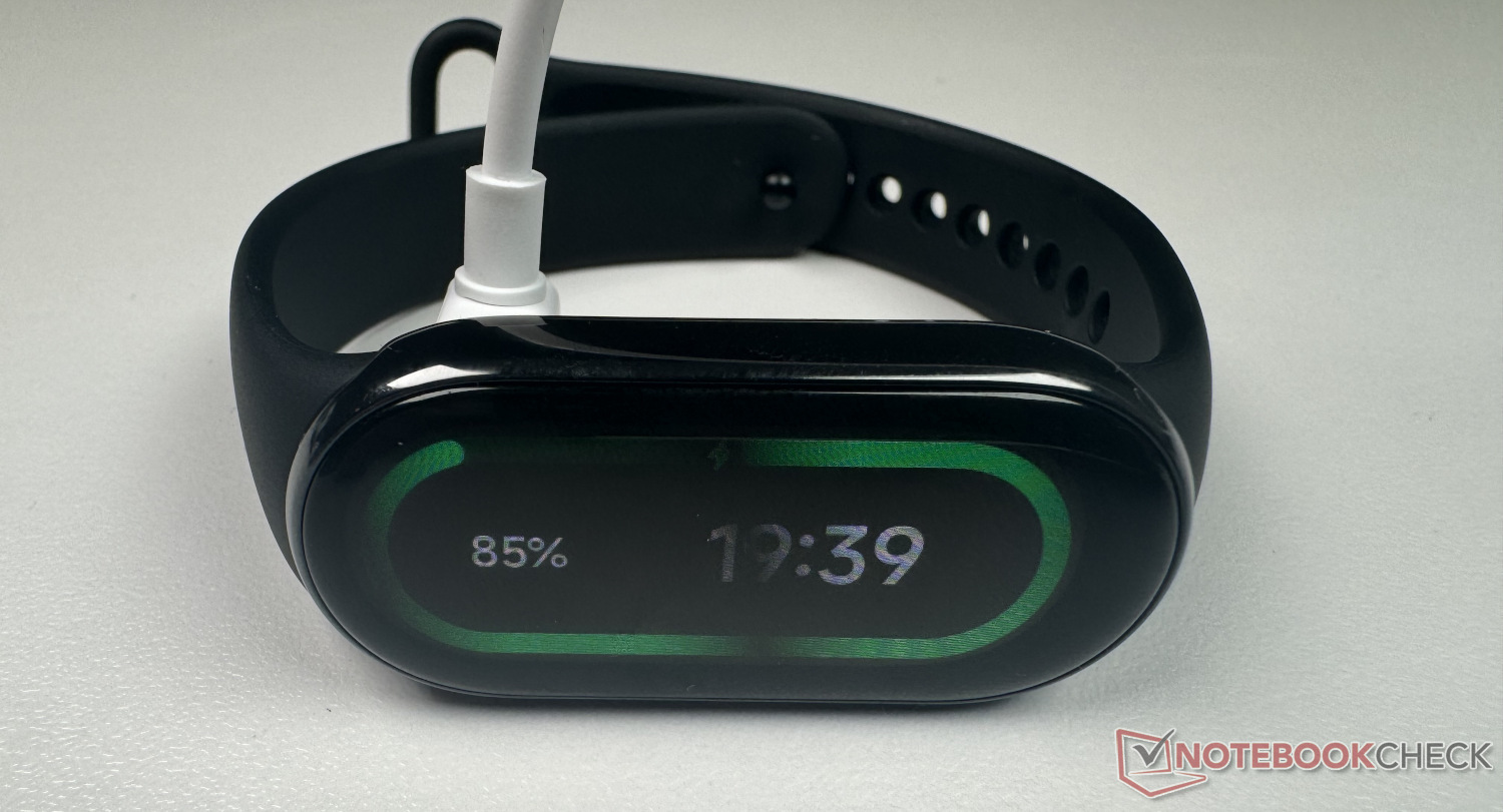 Smart Band 8 Active, la pulsera inteligente más asequible de