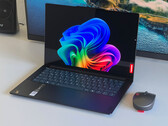 Análisis del Lenovo Yoga Slim 7x 14 G9: portátil multimedia con Snapdragon X Elite y gran pantalla OLED 3K