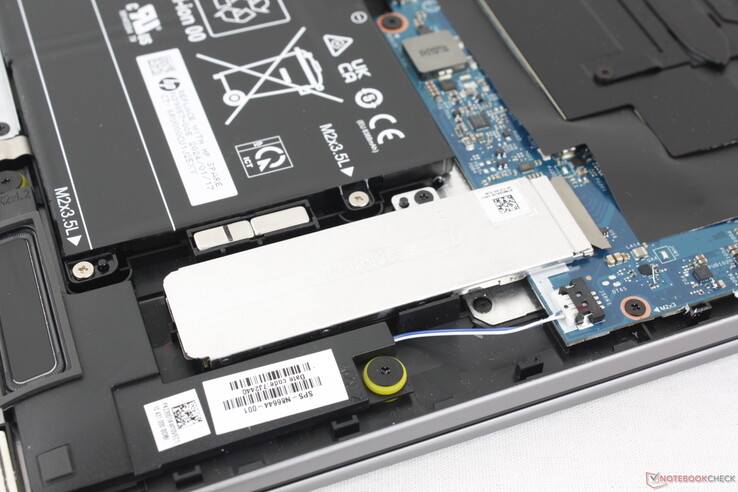 Sólo admite una unidad SSD M.2 2280 sin opciones secundarias