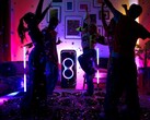 Los productos JBL PartyLight ofrecen efectos de iluminación sincronizados con la música. (Fuente de la imagen: JBL)