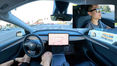 Los conductores de vehículos compartidos suelen utilizar el modo FSD de Tesla (Fuente de la imagen: Justin Yoon/YT)