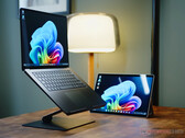 Los nuevos ordenadores Microsoft Surface podrían estar a sólo unas semanas de su lanzamiento, modelos actuales en la imagen.