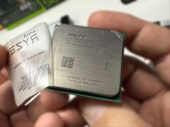 Un revisor recibió una CPU AMD más antigua que fue disfrazada como la Ryzen 7 9800X3D a través de Amazon.de. (Fuente de la imagen: Hardware Busters)