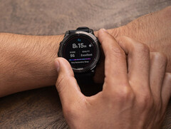 El software de sistema 19.41 es la segunda actualización estable que Garmin ha lanzado este mes para la serie Fenix 7. (Fuente de la imagen: Garmin)