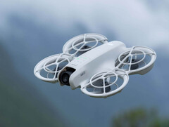 Se dice que DJI está tramando el lanzamiento de nuevos drones Neo y Mini para finales de este año, en la imagen el DJI Neo. (Fuente de la imagen: DJI)