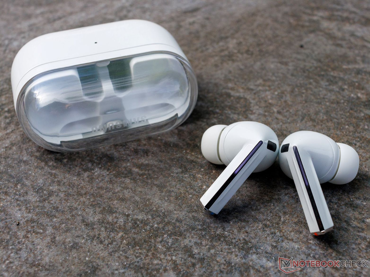 Samsung Galaxy Buds 3 Blanco (imagen vía Notebookcheck)