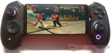 El Abxylute S9 lo hizo bien en Street Fighter IV a pesar de no ser un stick de lucha de estilo arcade. (Fuente de la imagen: Notebookcheck)