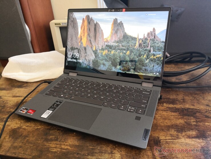 Какие игры тянет asus x540s