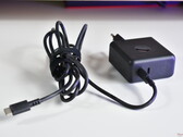 El cargador USB-C de pared del Lenovo ThinkPad X9-15p Gen 1 Aura Edition
