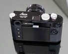 Se rumorea que la M11 de Leica se lanzará en una edición limitada con botones plateados (Fuente de la imagen: LeicaRumors)