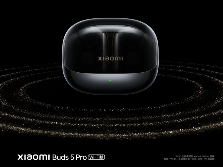 Xiaomi ofrece el acabado translúcido que se muestra exclusivamente con la versión Wi-Fi de los Buds 5 Pro. (Fuente de la imagen: Xiaomi)