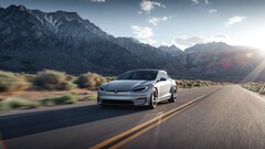 El Tesla Model S puede recorrer teóricamente más de 400 millas con una sola carga. (Fuente de la imagen: Tesla)