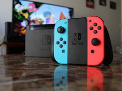 La versión 19.0.0 del firmware parece estar causando problemas técnicos como la reducción de la duración de la batería y el sobrecalentamiento a algunos usuarios de Switch. (Fuente de la imagen: Pixabay / joatseu)