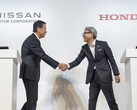 El Consejero Delegado de Nissan, Makoto Uchida, y el Consejero Delegado de Honda, Toshihiro Mibe. (Fuente de la imagen: Nissan)