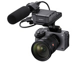 La Sony FX5 (ILME-FX5) incluye un soporte XLR para montar micrófonos externos y accesorios.