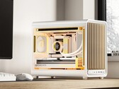 El Jonsbo D33 está disponible con un panel frontal de madera opcional.