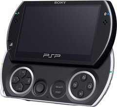 La PSP Go tenía un mando deslizante único y pronto podría estar disponible una configuración similar para su iPhone (Fuente de la imagen: Amazon)