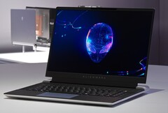 El Alienware x16 ofrece una GPU RTX 4090 para portátiles de hasta 175 W. (Fuente de la imagen: Dell)