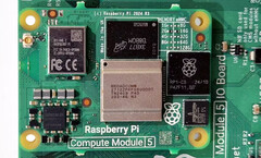 La Raspberry Pi CM5 podría llegar con una variante de 16 GB de RAM. (Fuente de la imagen: @HumperCobra)