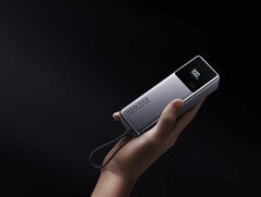 El Xiaomi 165W Power Bank 10000 (Cable integrado) ha sido lanzado en Francia y España. (Fuente de la imagen: Xiaomi)