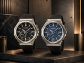 El G-Steel GST-B1000-1A y el GST-B1000-2A (de izquierda a derecha)