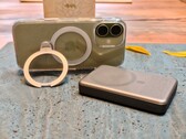 Reseña de la batería Go-MiniMag Qi2 de Torras y la funda Ostand de Torras para iPhone 17