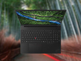 El ThinkPad P16s Gen 5 integra una gran cantidad de componentes de hardware en su chasis de menos de 2 kg.