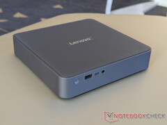 Lenovo IdeaCentre Mini x está disponible con tres opciones de CPU de la serie Snapdragon X (Fuente de la imagen: Notebookcheck)