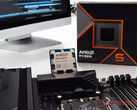 Es posible que el AMD Ryzen 5 9600X reciba un aumento de rendimiento porcentual de dos dígitos en las próximas semanas. (Fuente de la imagen: Sebastian Bade / Notebookcheck)