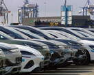 Los puertos europeos están atascados de coches chinos (imagen: RTL NL)