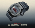 El Casio G-Shock GM-5600 edición 'Space Age' tiene un gráfico en rojo del Edificio Temático del Aeropuerto Internacional de Los Ángeles. (Fuente de la imagen: C2H4)