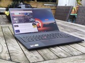 Maduro para Strix Halo: La próxima versión del ThinkPad P14s AMD necesita Ryzen AI Max (fuente de la imagen: Benjamin Herzig/Notebookcheck)