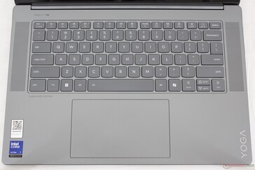 Disposición del teclado idéntica a la del Yoga 7 14 G9