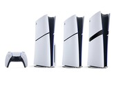 Mando DualSense de PlayStation, consola PS5 con unidad de disco, PS5 Digital Edition y PS5 Pro (de izquierda a derecha).