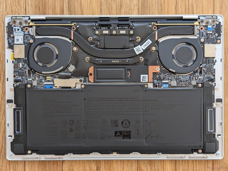 Dell XPS 13 9350 interior