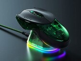 El Razer Boomslang combina un chasis transparente con botones de cuero