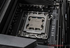 El AMD Ryzen 7 9800X3D podría llegar a finales de este mes (fuente de la imagen: Notebookcheck)