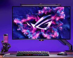 El ROG Swift OLED PG32UCDP debutó en enero en el CES 2024. (Fuente de la imagen: ASUS)