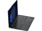 Portátiles empresariales asequibles ahora con pantalla opcional de 120 Hz: Los modelos básicos de Lenovo ThinkPad son aún mejores (en la imagen: Lenovo ThinkPad E14 Gen 7, fuente de la imagen: Lenovo)