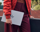 El OmniBook X pesa 1,35 kg y mide 312,8 x 223,5 x 14,4 mm. (Fuente de la imagen: HP)