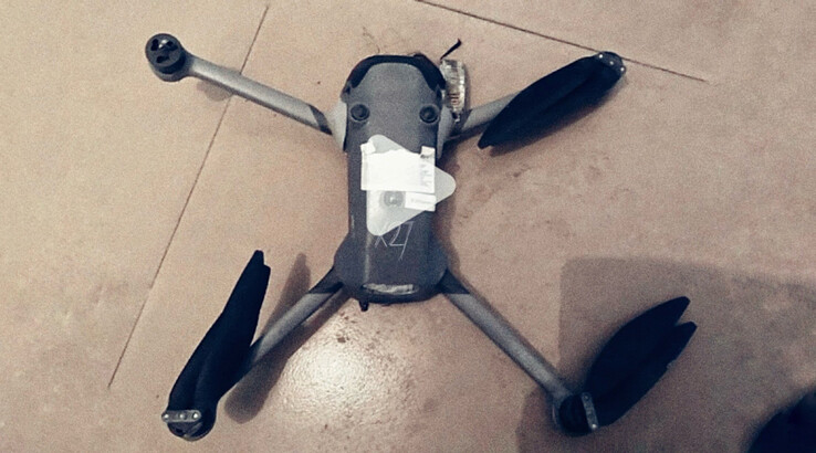 Se dice que esta DJI Air 4 es un prototipo accidentado. (Fuente de la imagen: vía Jasper Ellens)