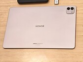 Se ha bromeado con una nueva variante de la tableta Honor MagicPac 3 Pro con una pantalla OLED de 12,3 pulgadas.