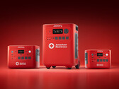 El Jackery HomePower 2000 Plus v2 Edición Cruz Roja, el Jackery HomePower 3600 Plus Edición Cruz Roja y el Jackery HomePower 1000 Plus v2 Edición Cruz Roja (de izquierda a derecha)