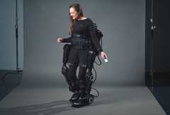 El exoesqueleto de autoequilibrio XoMotion de Human in Motion Robotics obtiene la aprobación canadiense para la rehabilitación ambulatoria. (Fuente de la imagen: Human in Motion Robotics)