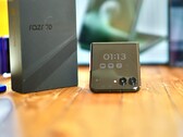 El Motorola Razr+ 2026 (Razr 70 Plus) presenta algunas carencias en determinados aspectos, pero sigue transmitiendo una sensación de alta calidad.